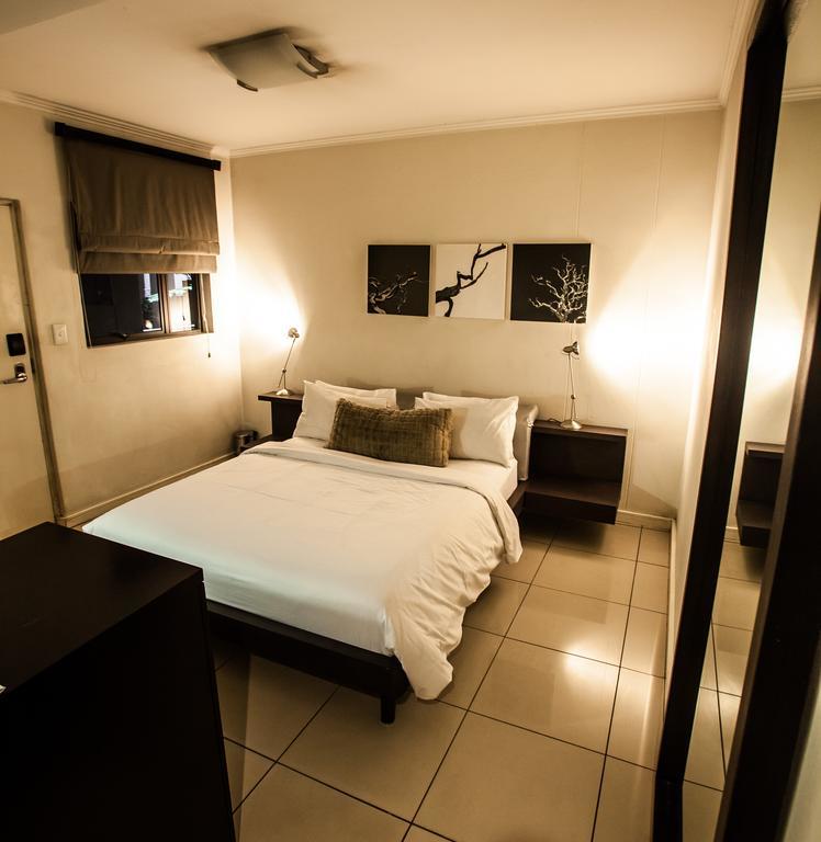 The Nicol Hotel And Apartments Johannesburg Esterno foto