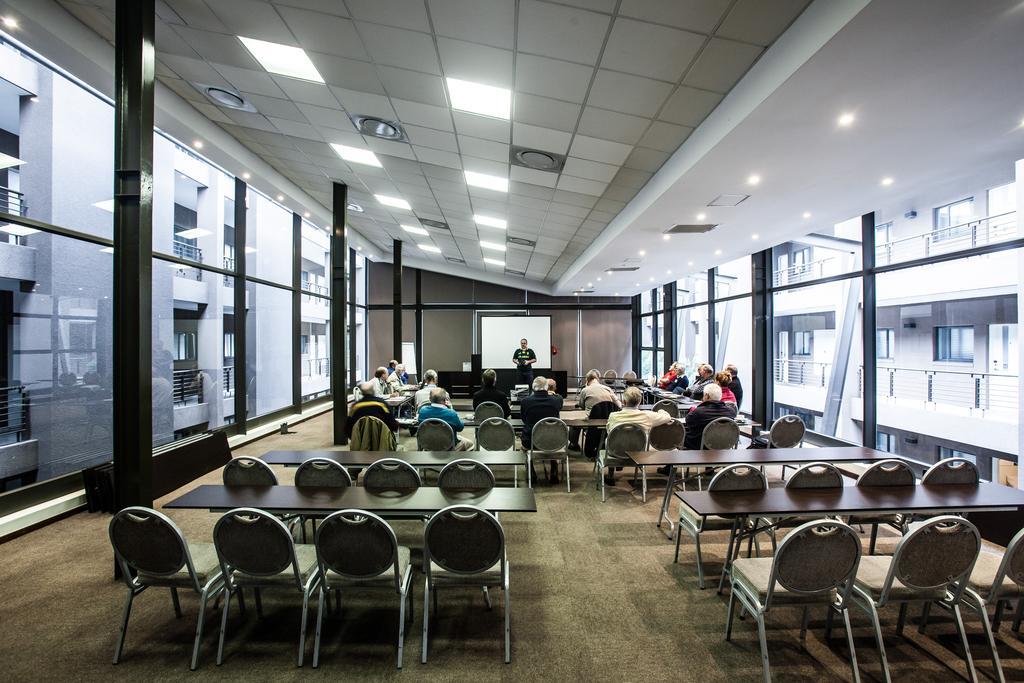 The Nicol Hotel And Apartments Johannesburg Esterno foto