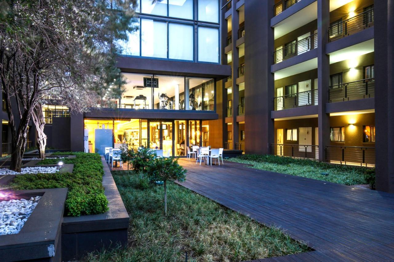 The Nicol Hotel And Apartments Johannesburg Esterno foto